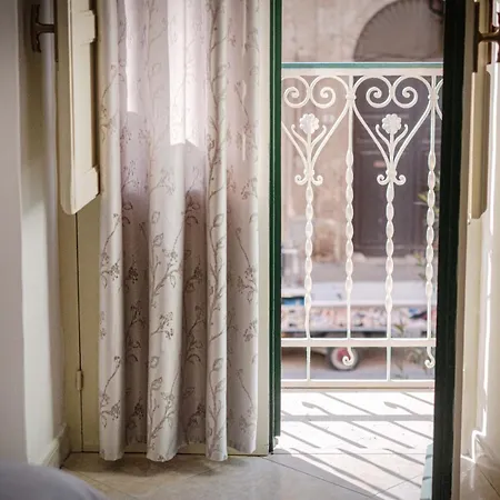 Апартаменты Roses Via Spalti *